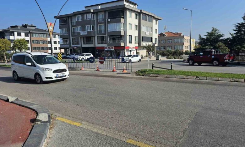 Bandırma’da yol kapandı, işler karıştı 1 bandirmada yol kapandi isler karisti cf0d2f7 |