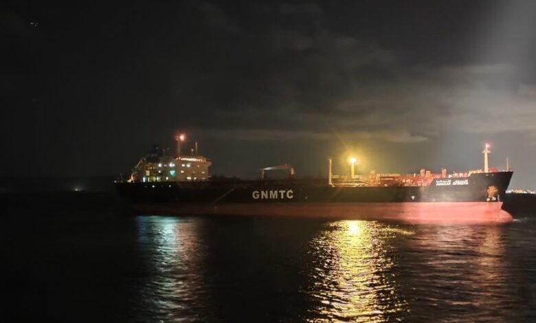 canakkale bogazindan gecen tanker makine arizasi yapti 8ccb37d |