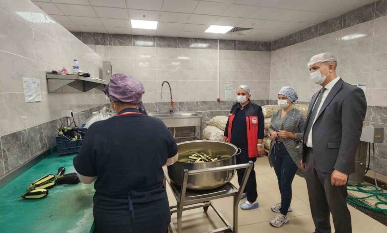 canakkalede ogrenci yurtlarinda gida guvenligi denetimi yapildi 9449784 |