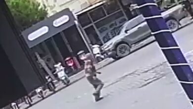 edremitte motosiklet magazasini kursunladilar 002963a |
