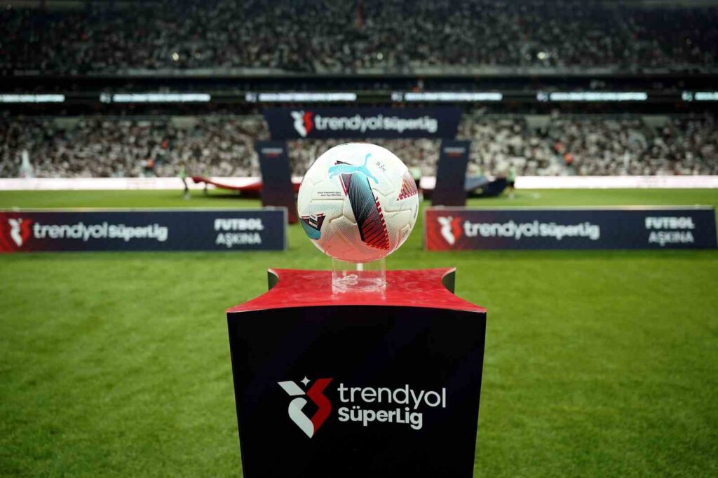 fenerbahce galatasaray derbisi 21 eylulde oynanacak aaed513 |