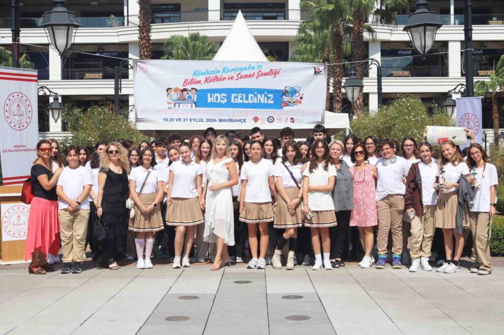 izmirde lise ogrencilerinin yaptigi 45 proje sergilendi e188f50 |