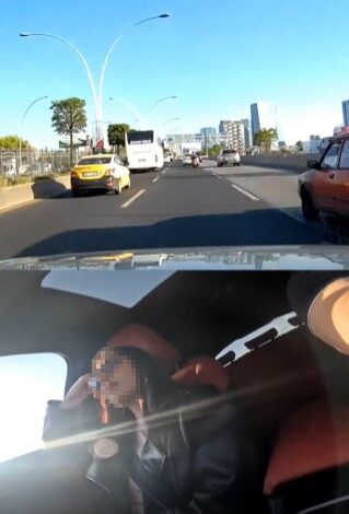 trafikte makas attigi anlari sosyal medya hesabinda paylasti c0ff022 |