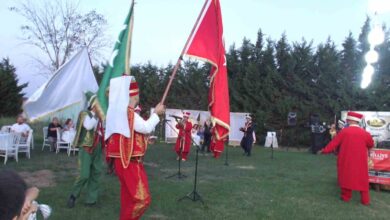 yillar once oglu icin getirdigi mehteri isimdi de torunu icin getirdi 0b002bc |
