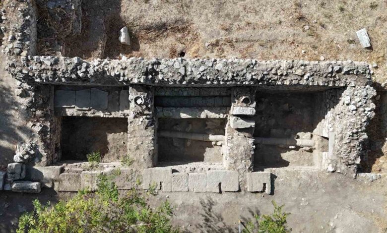 2 bin 400 yıllık Alexandria Troas Antik Kenti’nde 2 bin yıllık temiz su iletim hattı bulundu 1 2 bin 400 yillik alexandria troas antik kentinde 2 bin yillik temiz su iletim hatti bulundu dce2f3a |