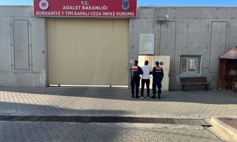 22 yıl kesinleşmiş hapis cezası bulunan kişi jandarma tarafından yakalandı 1 22 yil kesinlesmis hapis cezasi bulunan kisi jandarma tarafindan yakalandi 20be12a |