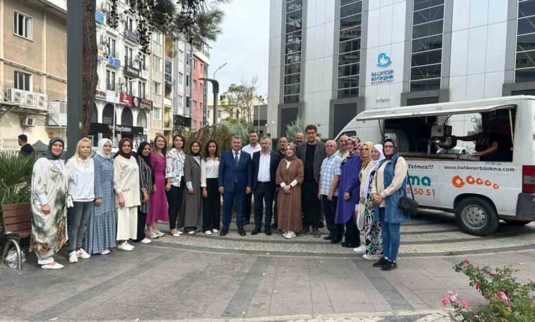 ak parti karesi ilce kadin kollarindan geleneksel lokma hayri aa2750c |