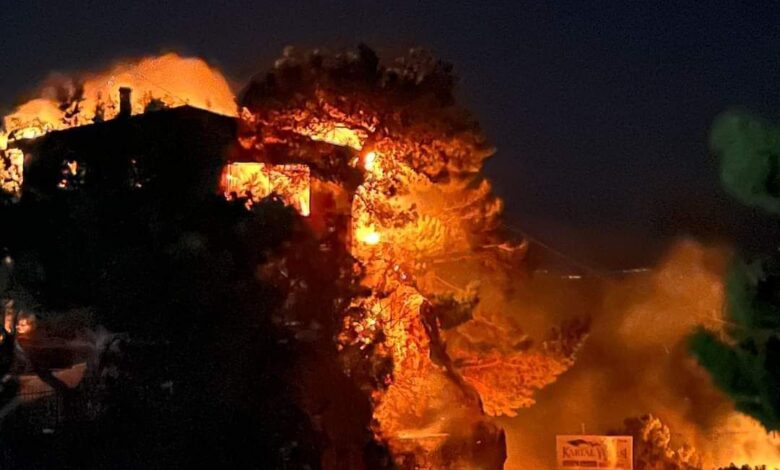 ayvacikta butik otelde yangin cikti e29e6da |