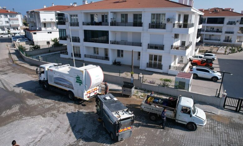 ayvalikta bolgesel detayli temizlik yapildi 2c7955c |