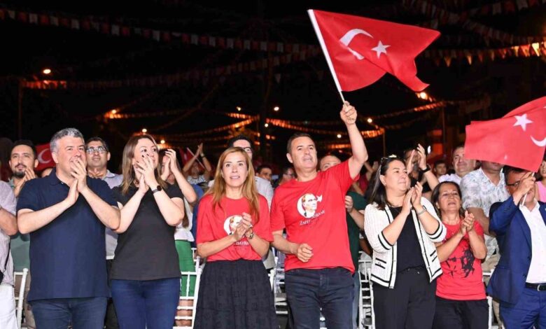 Balıkesir’de 4 gün 4 gece Cumhuriyet coşkusu yaşanacak 1 balikesirde 4 gun 4 gece cumhuriyet coskusu yasanacak 1a67330 |