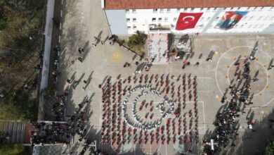 bandirmada ogrenciler ay yildiz kareografisi olusturdu 649a313 |