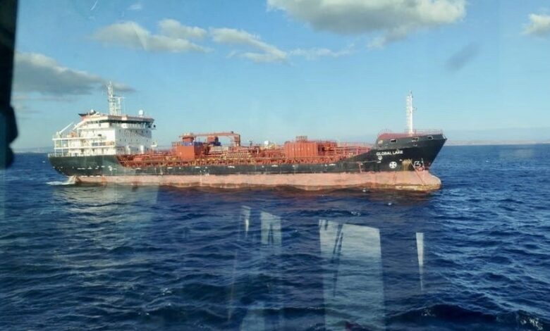 canakkale bogazindan gecen bos tanker makine arizasi yapti c87e4b5 |