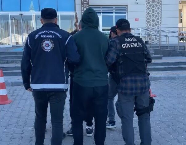 canakkalede gocmen kacakciligi operasyonu 79 kacak gocmen ile 2 organizator yakalandi 1d7f5a6 |