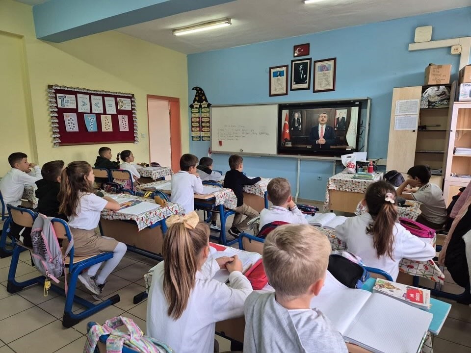 dersimiz cumhuriyete dogru 0968094 |