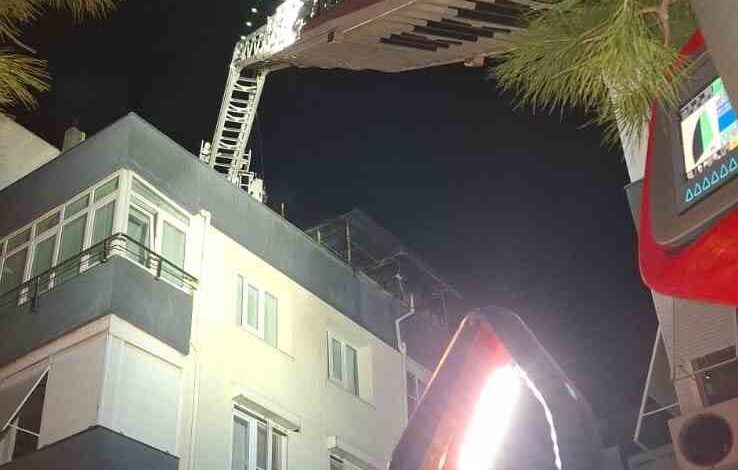 edremitte apartman sakinleri sabah yanginla uyandi 60ea004 |