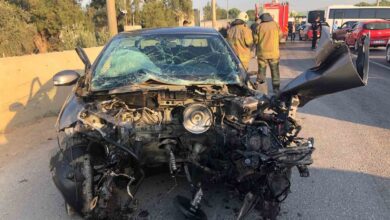 izmirde servis minibusuyle otomobil kafa kafaya carpisti 1 yarali 4d67858 |