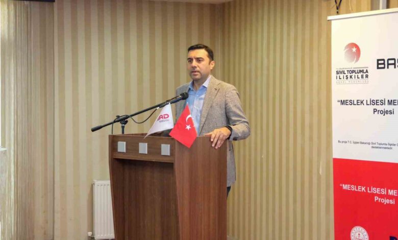 meslek lisesi gelecek vizyonu ve is hayatina hazirlama toplantisi gerceklesti 4238a0b |