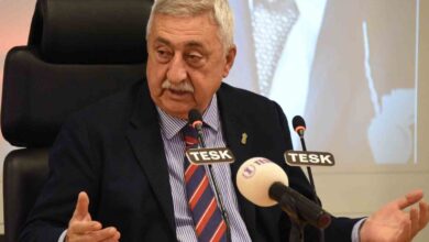 tesk genel baskani palandoken bankalarin da elini tasin altina koymasi lazim ca3a1e3 |