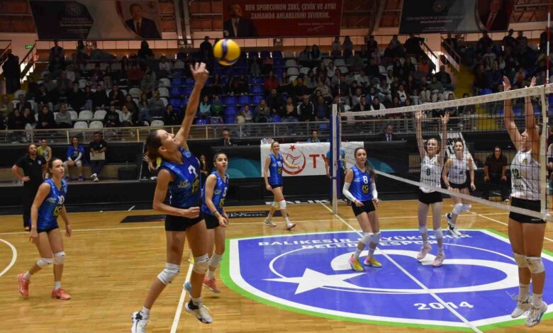 tvf 2 lig balikesir buyuksehirspor 3 yesil bayramic 0 76ce894 |