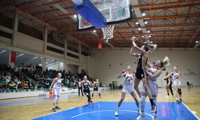 Gürespor 10’da 10 yaptı 1 WhatsApp Image 2024 11 17 at 12.48.03 |