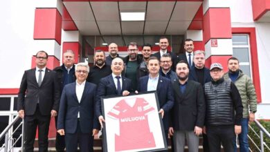 balikesir buyuksehir belediye baskani ahmet akin balikesirspor kulubunu ziyaret etti a7b5dc7 |