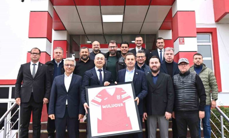 balikesir buyuksehir belediye baskani ahmet akin balikesirspor kulubunu ziyaret etti a7b5dc7 |