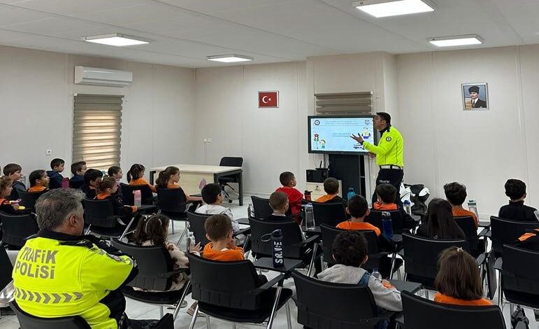 Balıkesir geleceğin sürücüleri yetişiyor 1 balikesir gelecegin suruculeri yetisiyor f544c73 |