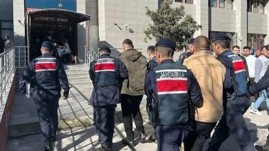 balikesirde 260 aranan sahis yakalandi ed9fc22 |