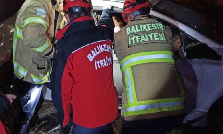 Balıkesir’de trafik kazası: 6 yaralı 1 balikesirde trafik kazasi 6 yarali 88e0137 |