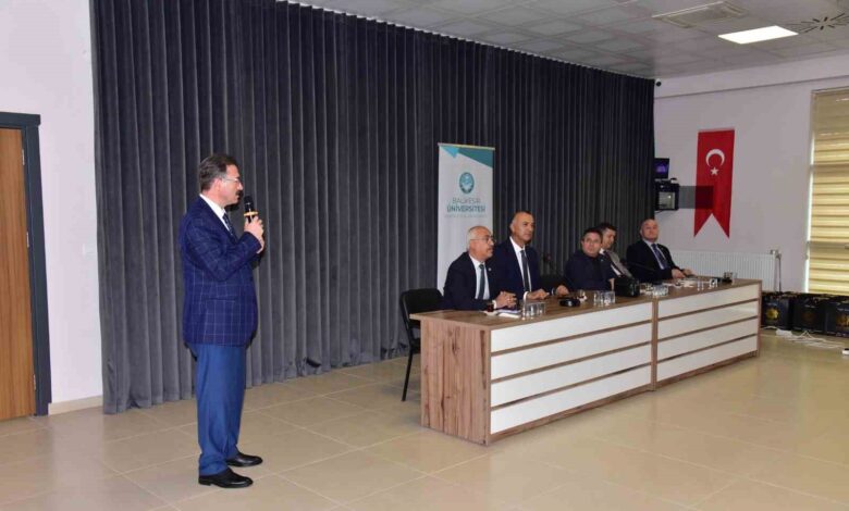 BAÜN Senato toplantısı Kepsut’ta yapıldı 1 baun senato toplantisi kepsutta yapildi cd308f1 |