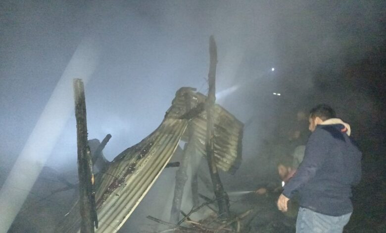 Bayramiç’te yanan traktör kullanılamaz hale geldi 1 bayramicte yanan traktor kullanilamaz hale geldi e7e1bca |