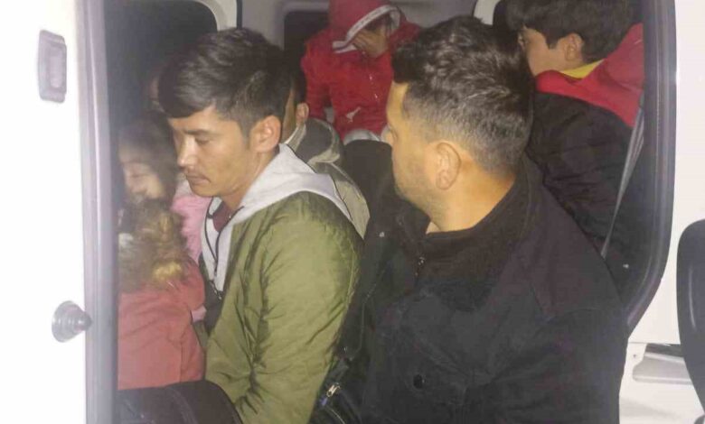 Çanakkale’de göçmen kaçakçılığı operasyonu: 6 tutuklama 1 canakkalede gocmen kacakciligi operasyonu 6 tutuklama 2eca050 |