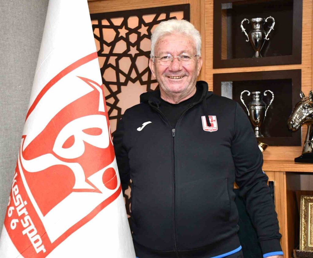 ismail ertekin yeniden balikesirsporda 9e5f8b3 |