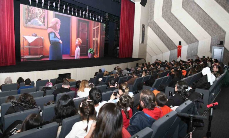mustafa filmi cocuklarin gozdesi oldu a22728b |