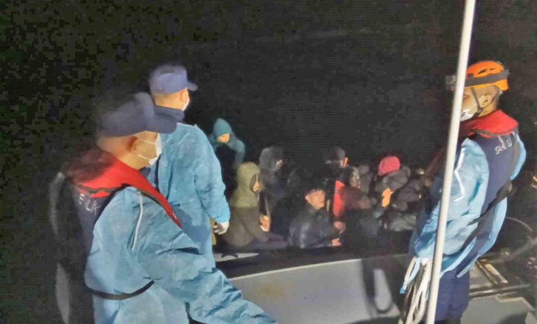 balikesir aciklarinda 9 duzensiz gocmen yakalandi 9bf27a3 |