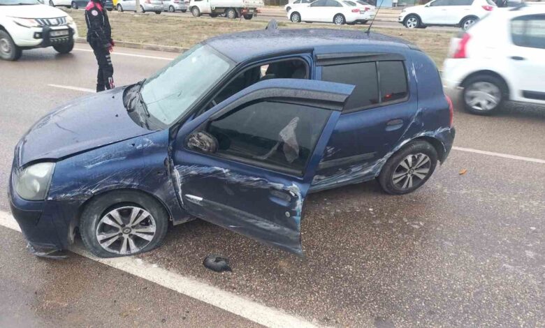 Bandırma’da maddi hasarlı trafik kazası 1 bandirmada maddi hasarli trafik kazasi e83da57 |