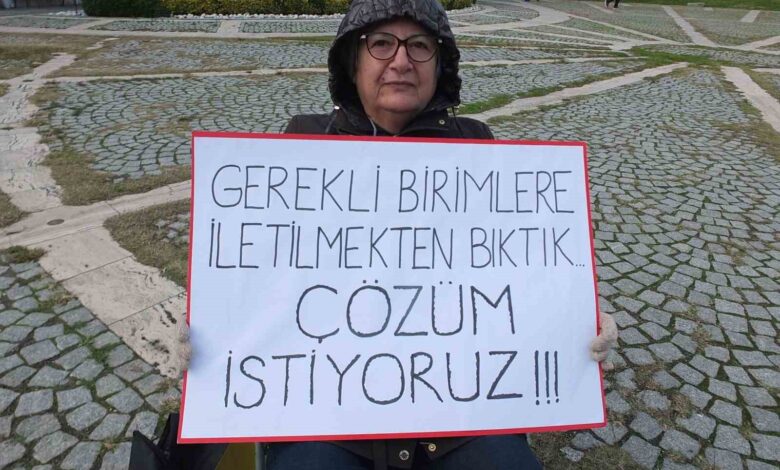 Burhaniye’de Nuray öğretmenin eylemi işe yaradı 1 burhaniyede nuray ogretmenin eylemi ise yaradi f1154f3 |