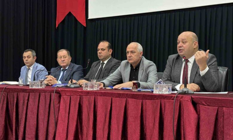 buyuksehir bandirma ve gonende muhtarlari dinledi c9e0796 |