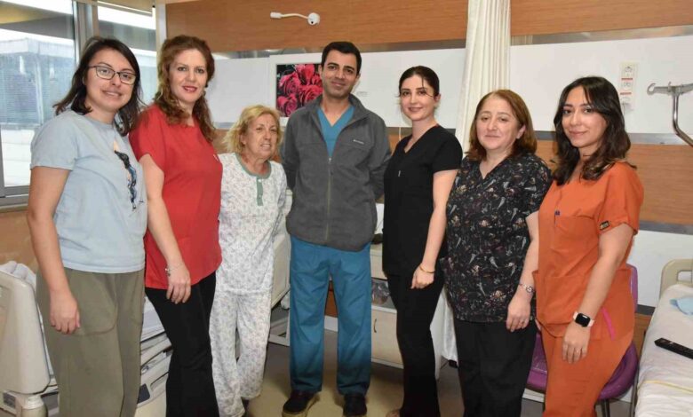 Çanakkale’de 68 yaşındaki kadına omur ilikte kitle ameliyatı 1 canakkalede 68 yasindaki kadina omur ilikte kitle ameliyati 3d7e489 |