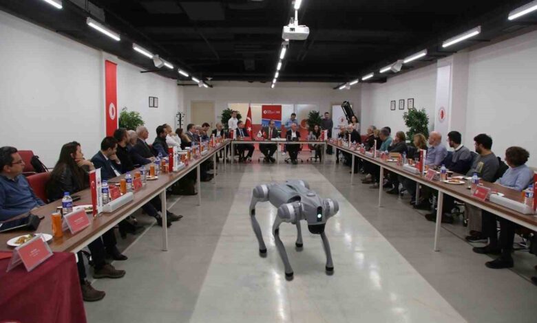 Doğuş Üniversitesi robotik inovasyonun merkezi olmaya hazırlanıyor 1 dogus universitesi robotik inovasyonun merkezi olmaya hazirlaniyor 7a7b2e9 |