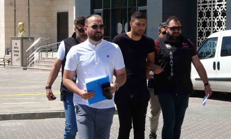 kayinpederini oldurup esini ve 3 kisiyi yaralayan sahsa muebbet ve 105 yila kadar hapis cezasi talebi c85504c |