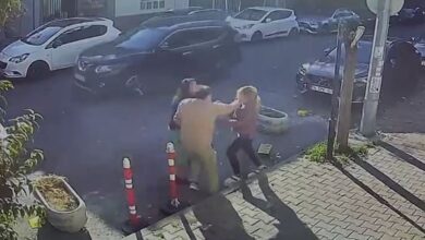 kedisinin tirasini begenmeyen kadin veterinere saldirdi aaed513 |