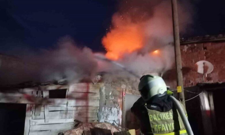 savastepede ev ve ahir yangini 600 balya saman yandi 14e7ea6 |