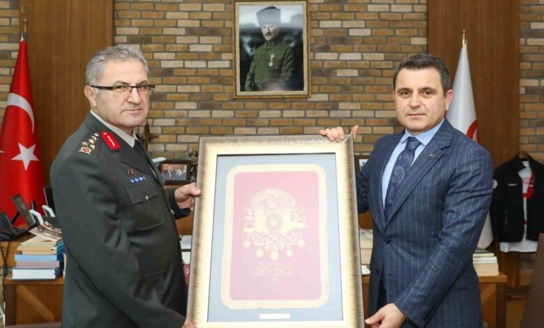 1inci ordu komutani orgeneral tokelden tarihi alan baskani kasdemire ziyaret 340bcb6 |