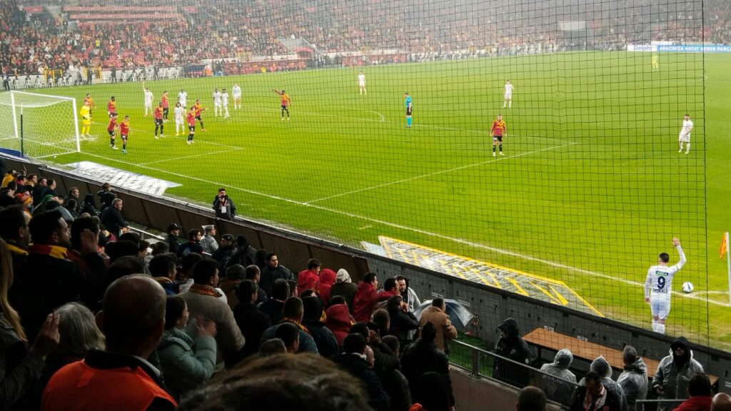 Göztepe rakibi Kasımpaşa'yı ezdi geçti: 5-0 2 IMG 20250113 WA0004 |