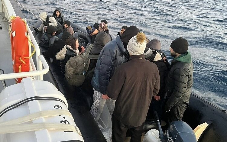 Çanakkale’de 32 kaçak göçmen yakalandı 1 canakkalede 32 kacak gocmen yakalandi 96643cb |
