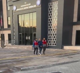 Çanakkale’de 9 yıllık cinayet dosyası kapandı 1 canakkalede 9 yillik cinayet dosyasi kapandi f1b1f65 |