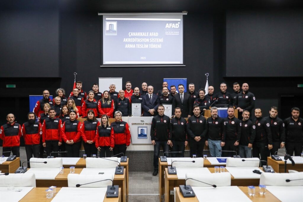canakkalede afad akreditasyon ve arma teslim toreni duzenlendi 860e83a |