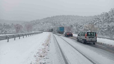 canakkalenin korudag mevkisinde trafik kontrollu olarak saglaniyor 8d6a2e2 |