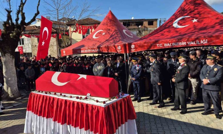 sehit polis memuru emirhan aramis son yolculuguna ugurlandi 72443a0 |